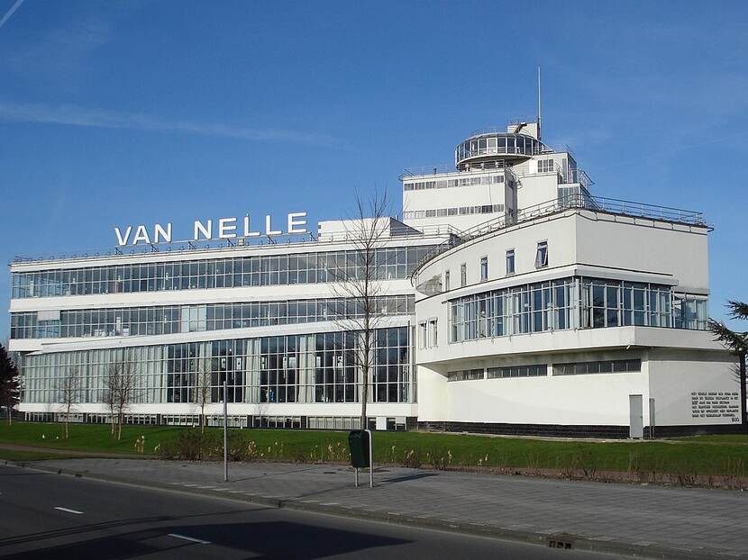 Impressie van de buitengevel van de Van Nelle Fabriek in Rotterdam, waar het congres van Vide plaatsvindt.